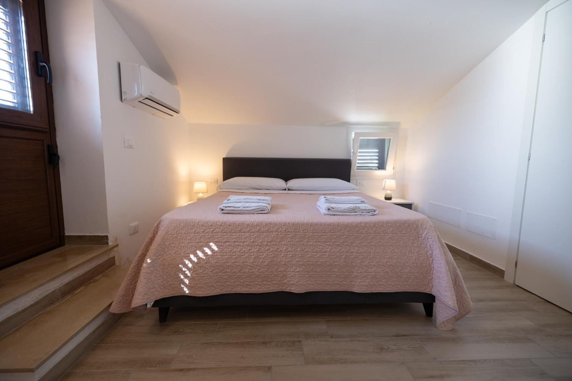 Villa Giada Campofelice Di Roccella Esterno foto