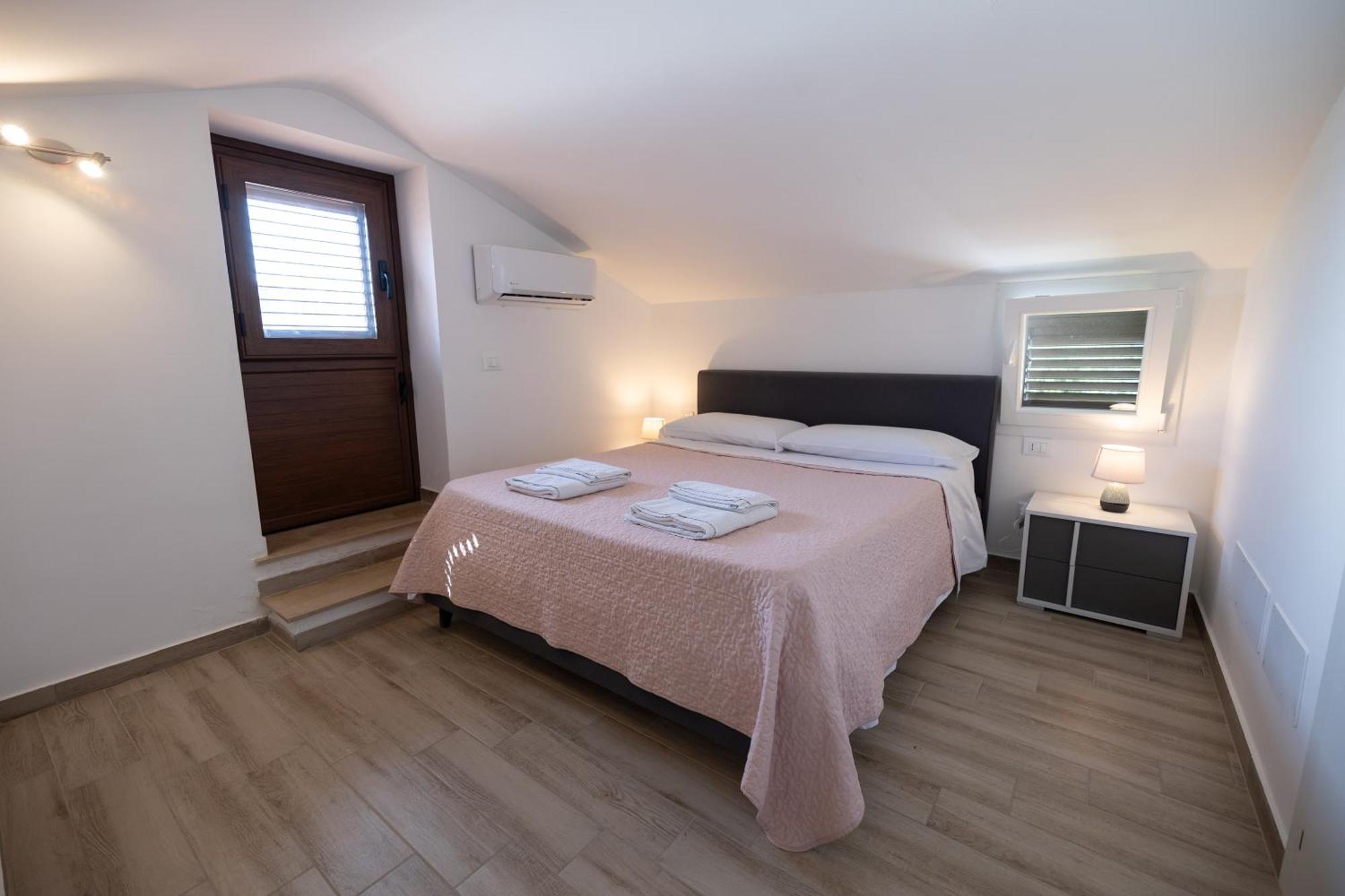 Villa Giada Campofelice Di Roccella Esterno foto